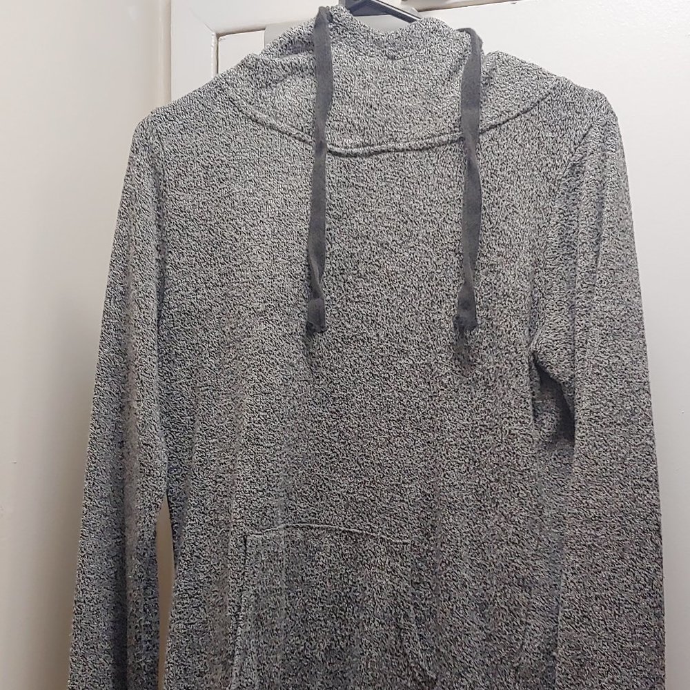 GENTLY USED, VINTAGE ARDENE HOODIE, LARGE!!!